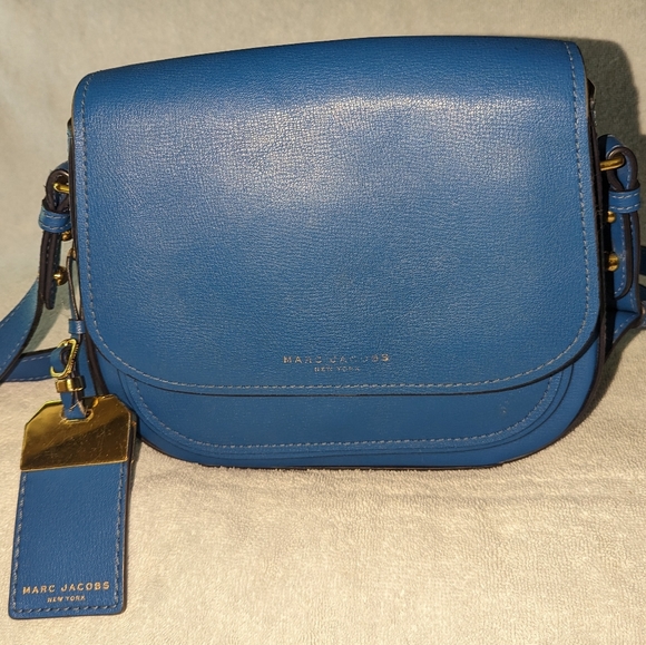 Marc Jacobs Bags Marc Jacobs New York Mini Rider Leather Crossbody Bag Poshmark